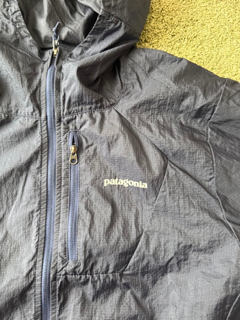 patagonia フーディニジャケット