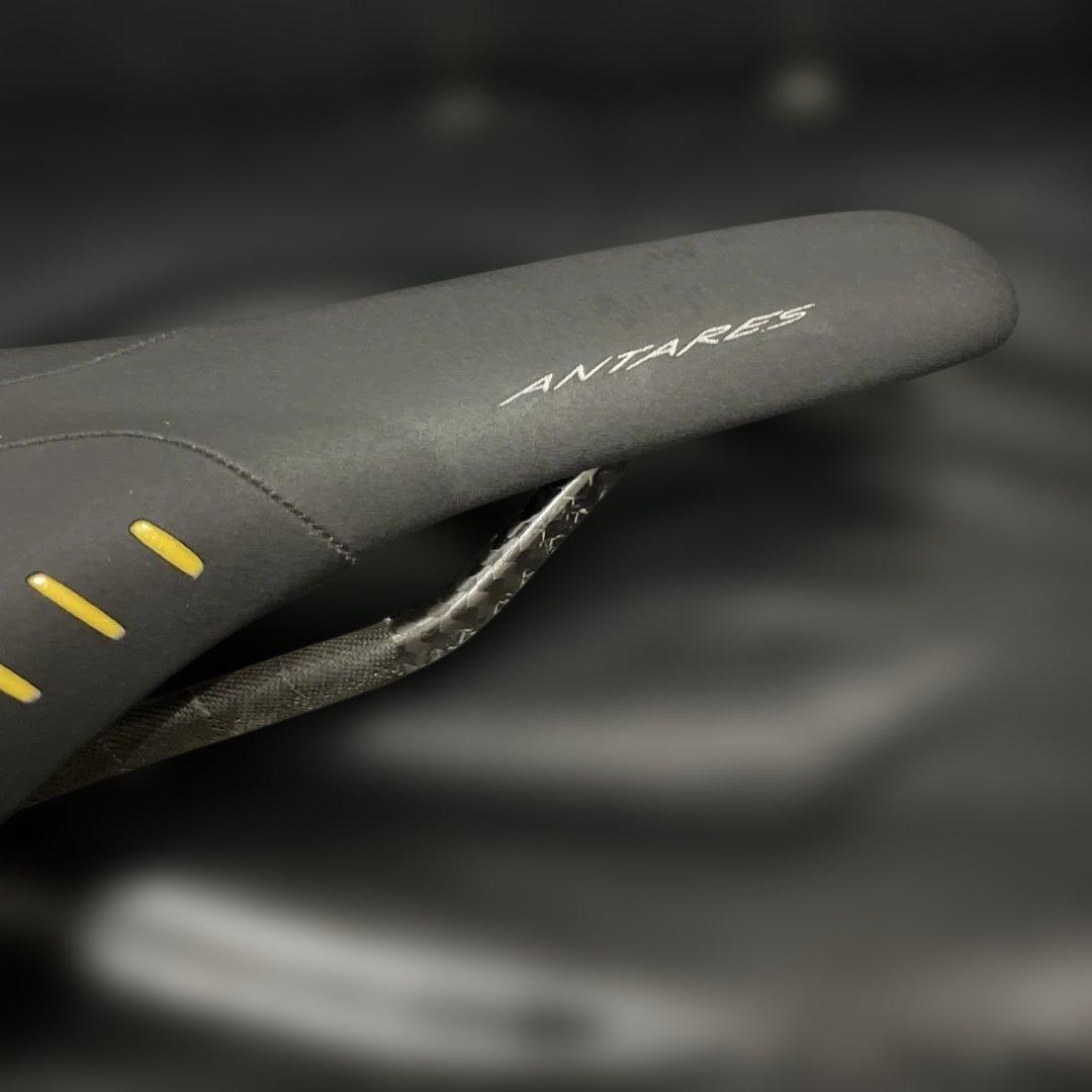 fizik フィジーク　アンタレス　カーボンレール