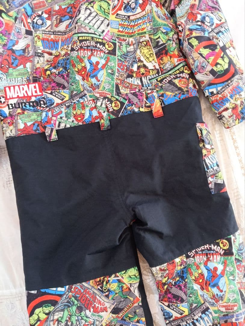 BURTON　MARVEL　つなぎ　カバーオール　スキーウェア　5T　6T