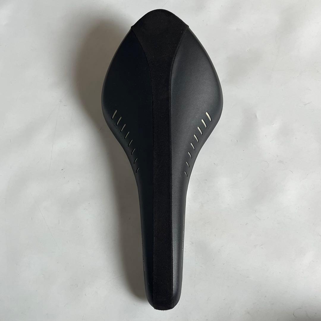 【低走行品】fi'zi:k ARIONE K:IUMレール ブラック