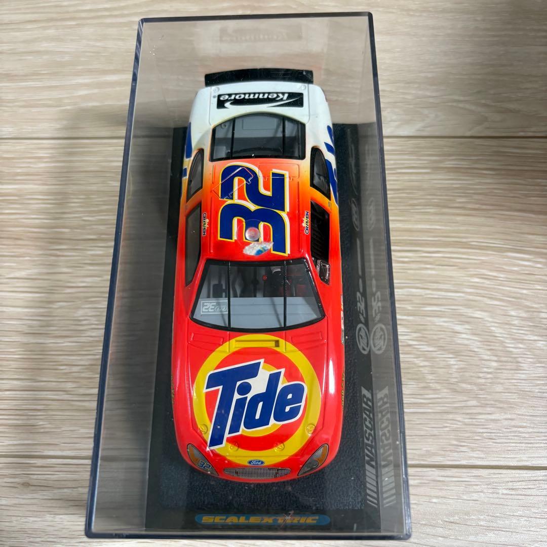 レアScalextric 1/32 NASCAR/'01 FordTaurus