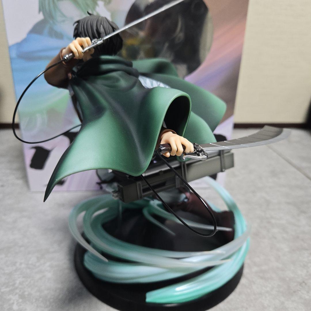 進撃の巨人 リヴァイ 1/6 フィギュア 人類最強の兵士 ポニーキャニオン