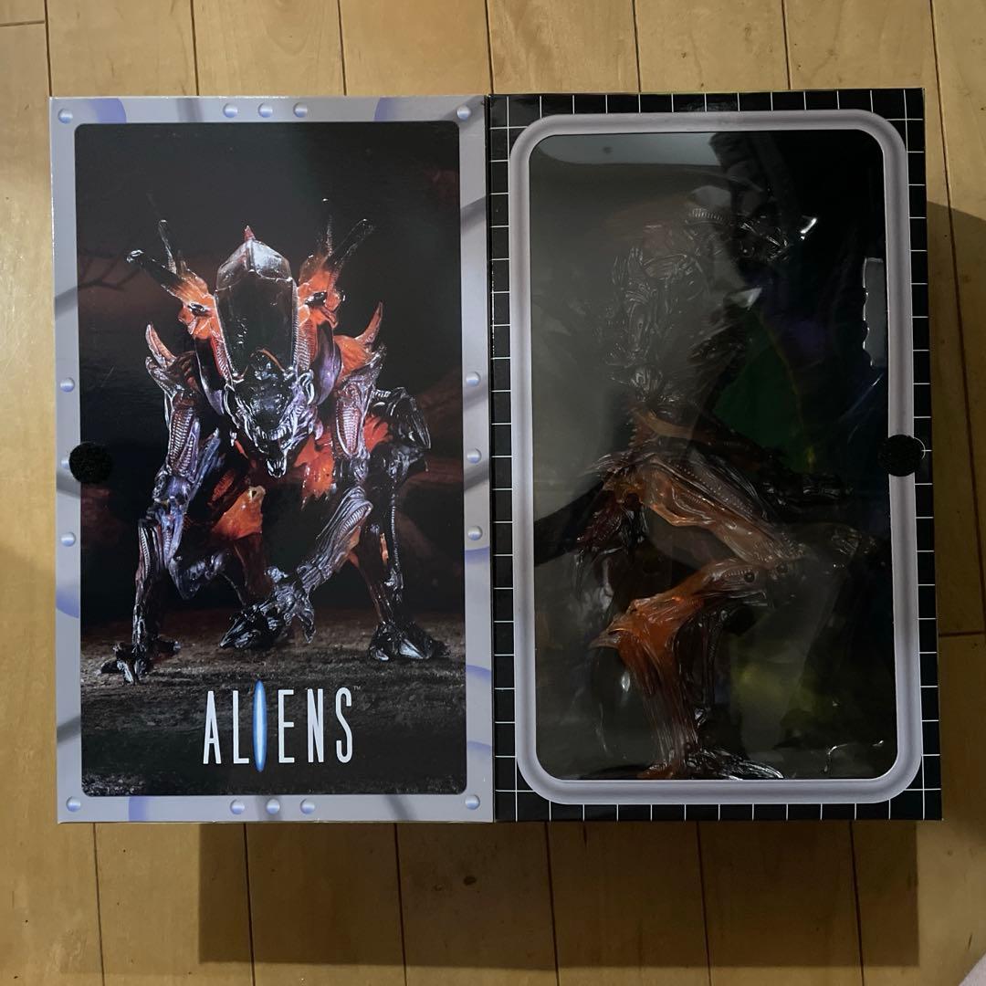 NECA ネカ　ライノエイリアン　ゼノモーフ