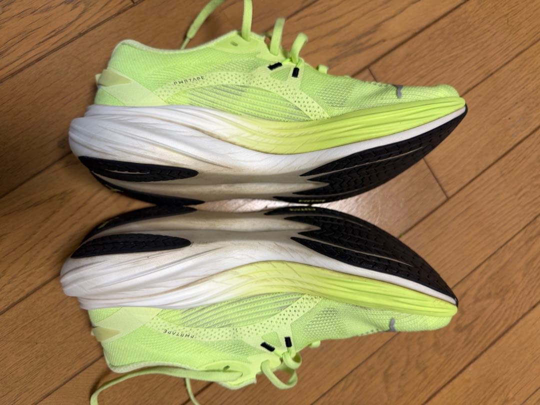 メンズ ランニングシューズ PUMA DEVIATE NITRO 3 26.5