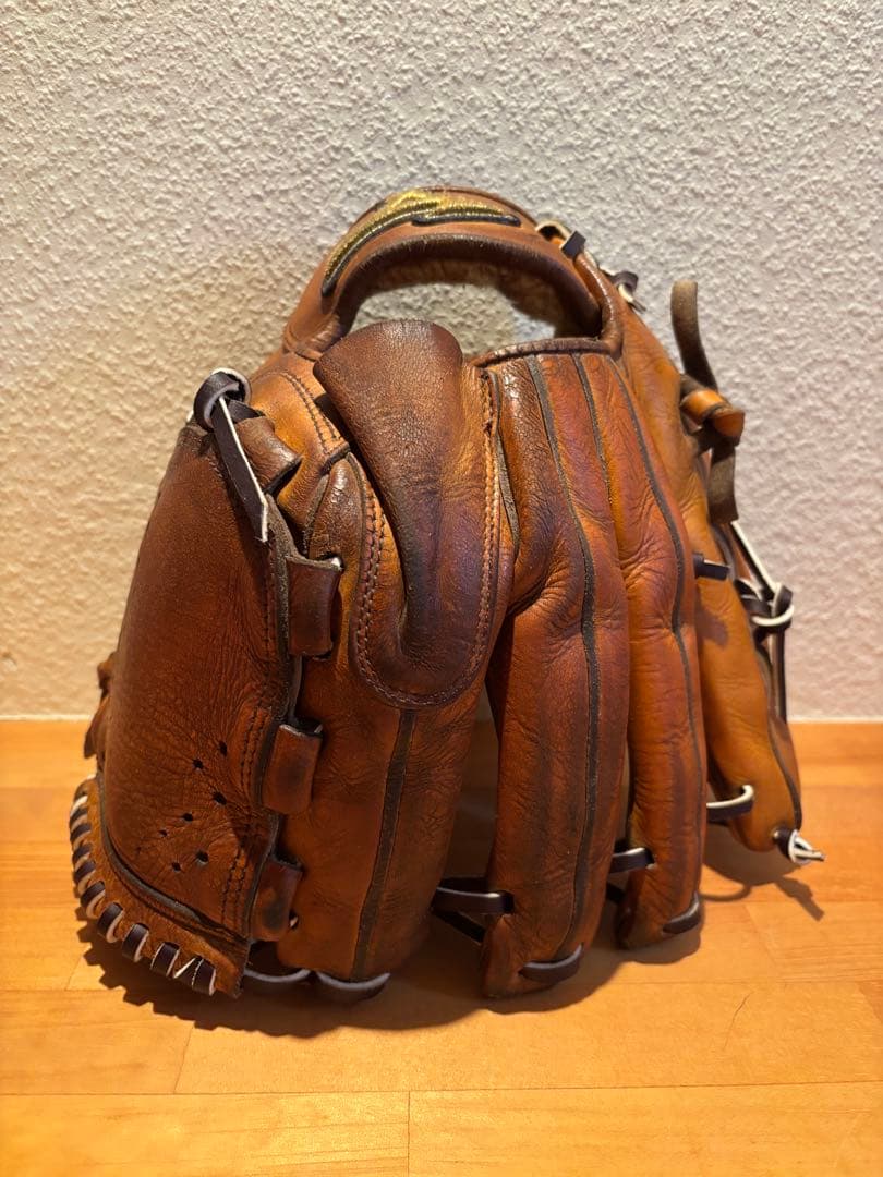 【ミズノ 軟式グローブ】即戦力 全紐交換済み 良型 ブラウン 渋いエイジング