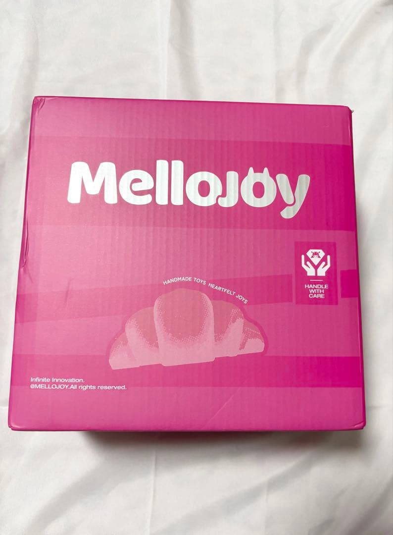 正規品　Mellojoy メロジョイ　スクイーズ　カップケーキか？　シュリンク付