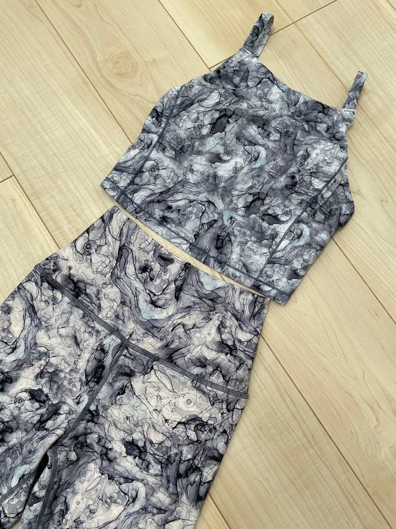 美品 上下セット⭐︎easyoga イージーヨガ