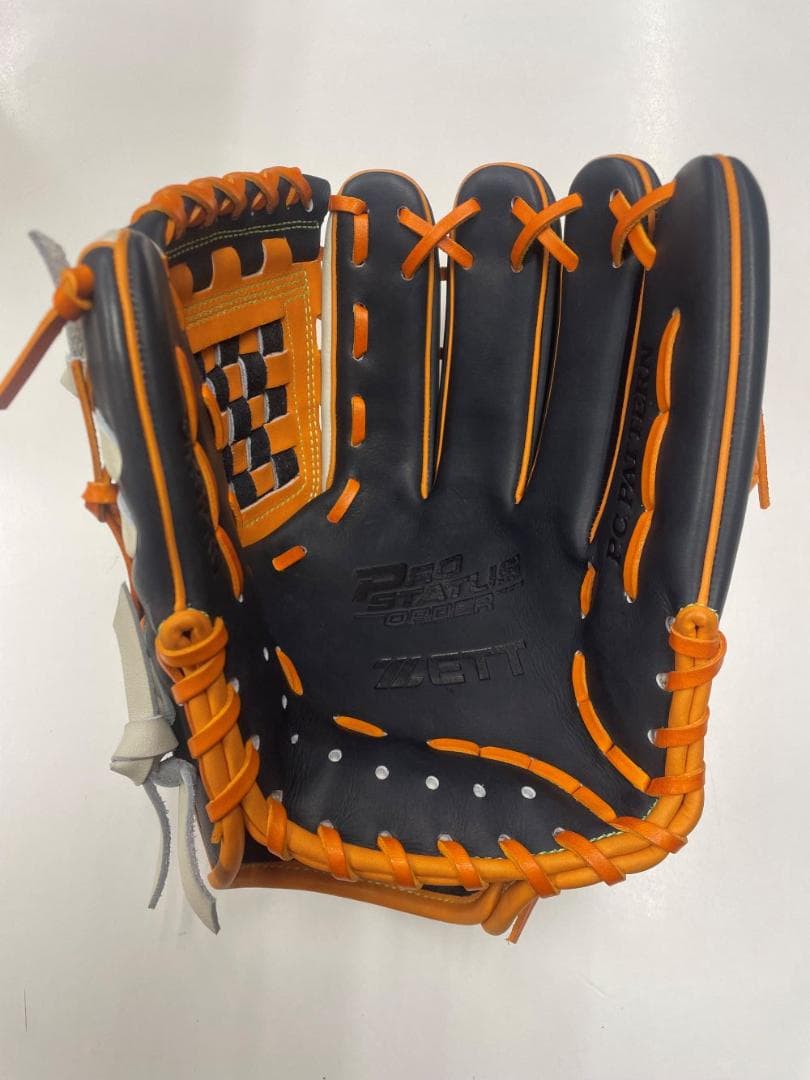 野*1様 新品 ゼット 軟式 内野手用オーダーグラブ Nブラック×オレンジ 右投