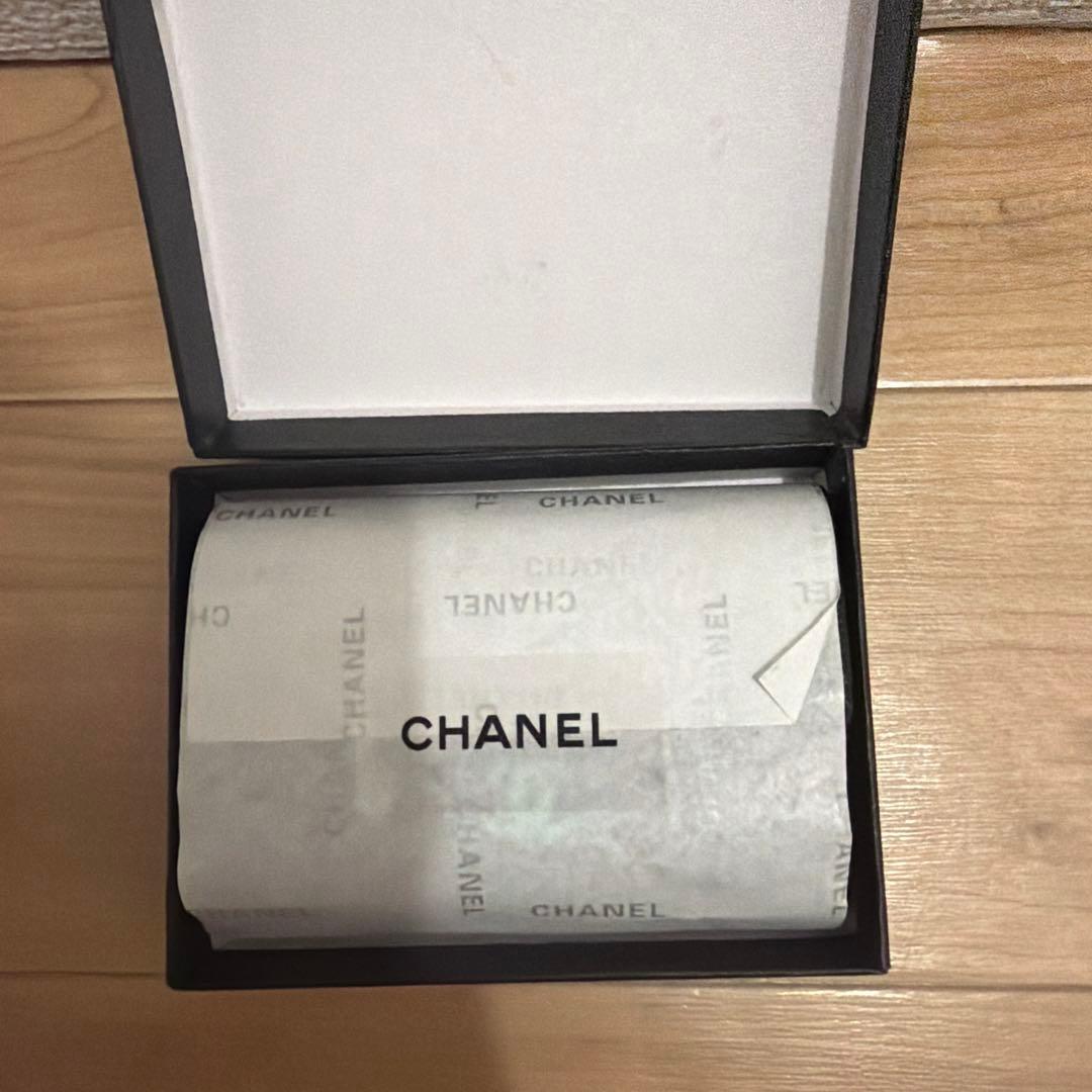 CHANEL ノベルティーブラックレザー ケース