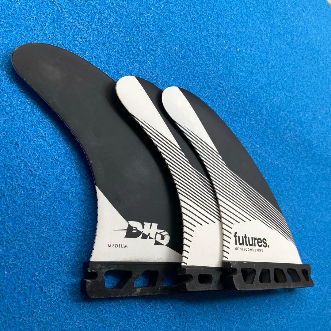 futuresフィン　DHD HONEYCOMB MIDIUM