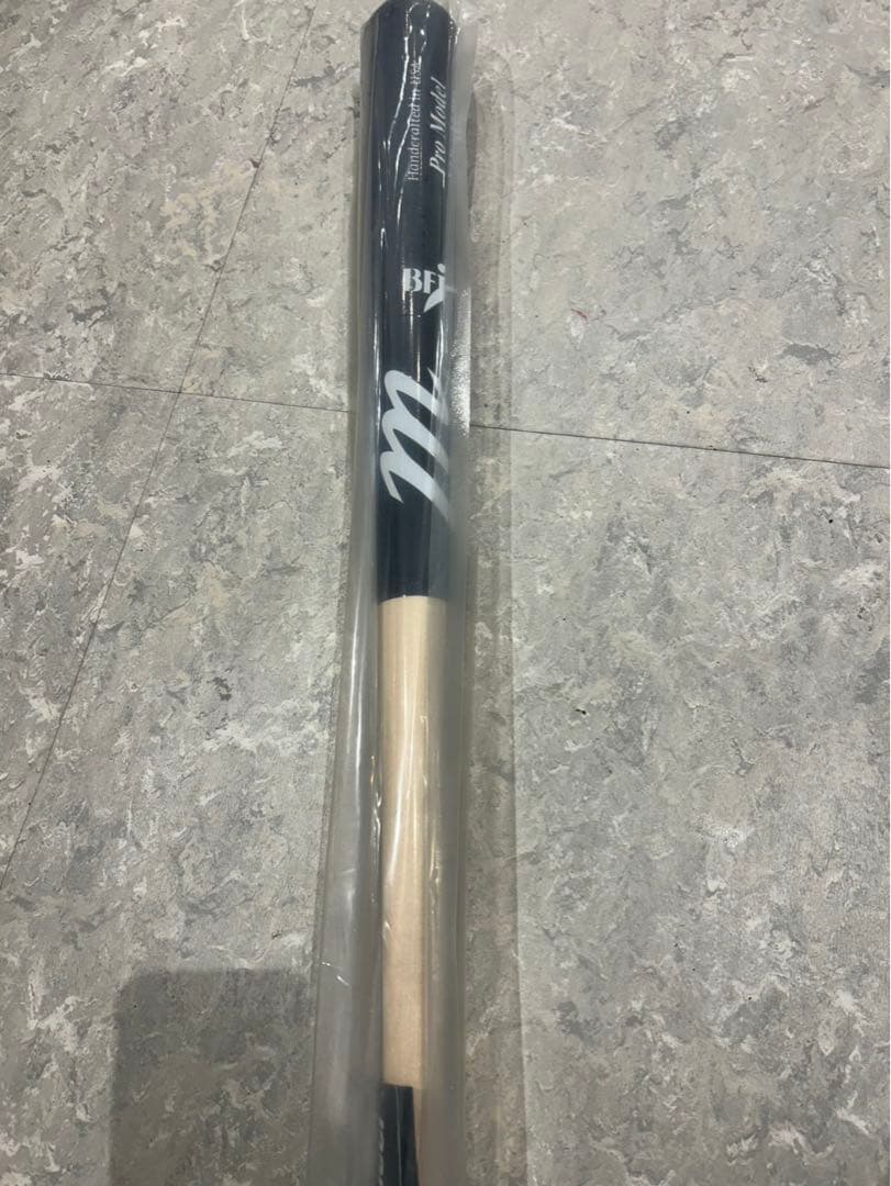 Marucci Pro Model バット 85cm