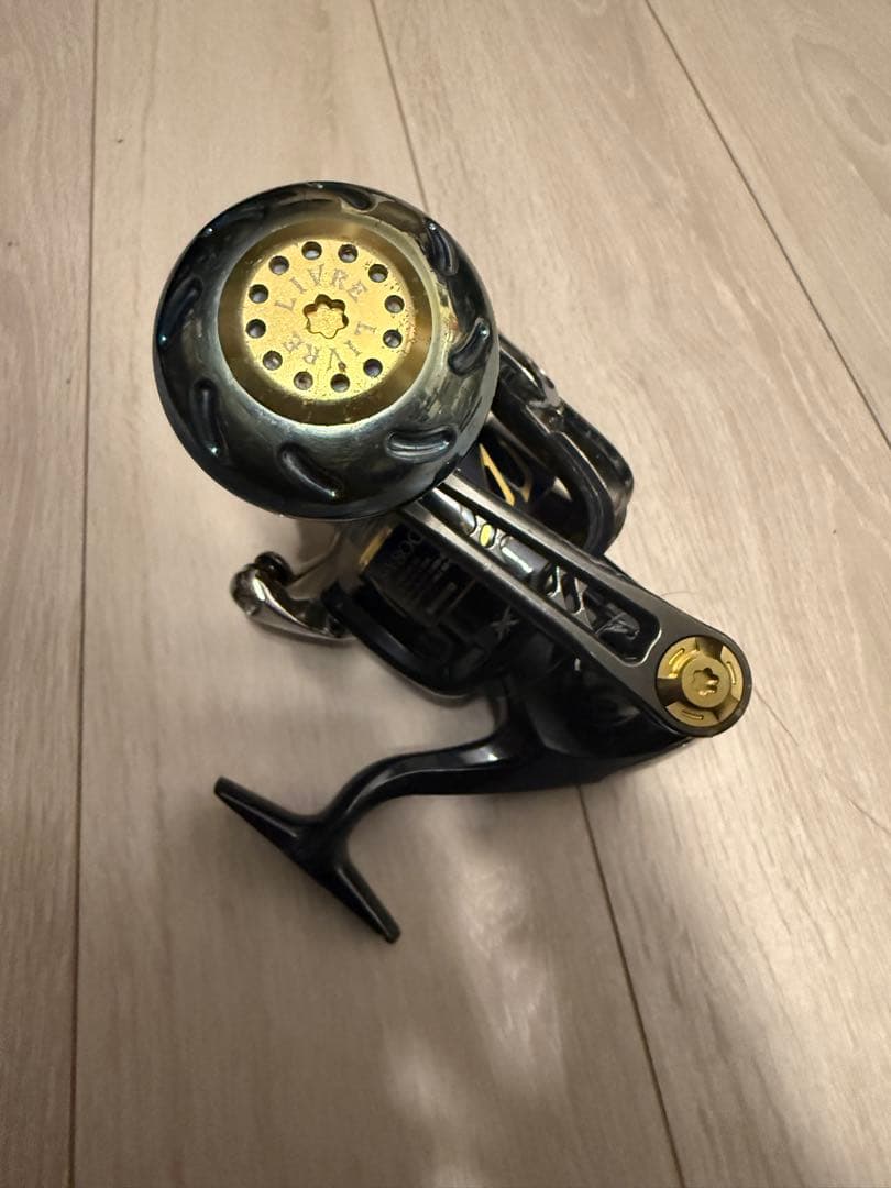 SHIMANO 19 STELLA SW8000 livreハンドル付き