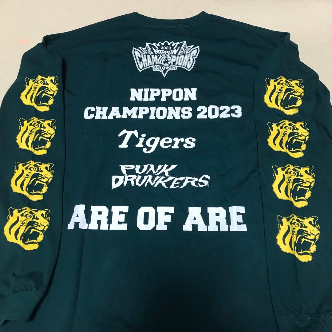 長袖 優勝 ロンT 未使用 パンクドランカーズ L 阪神タイガース Tシャツ