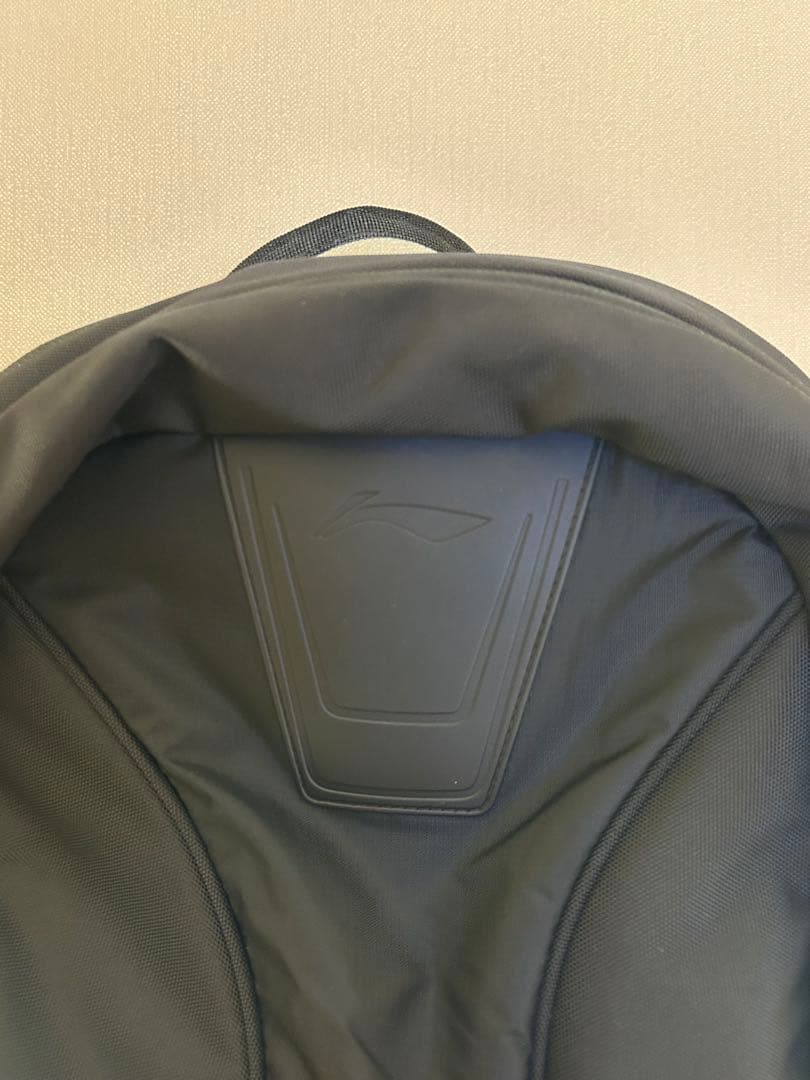 LI-NINGリーニン リュック新品未使用 黒