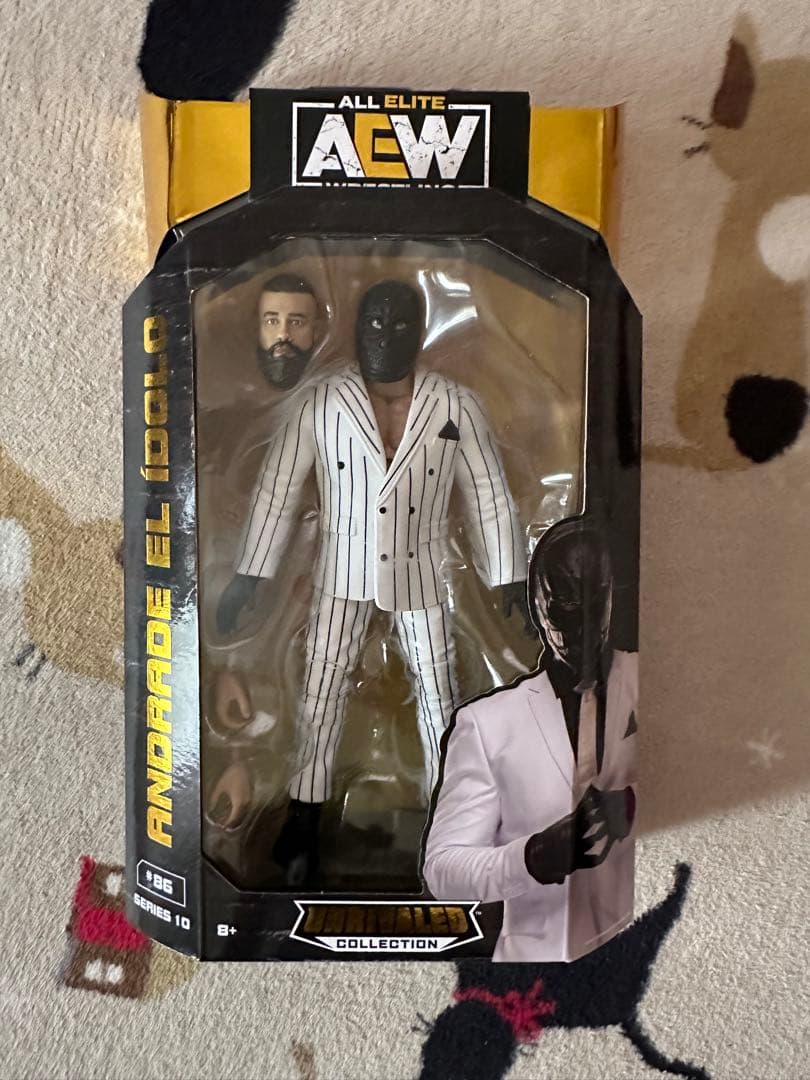 AEW アンドラデ　フィギュア