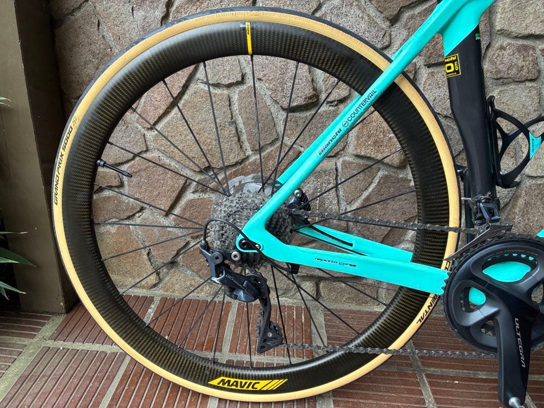 ★ビアンキ オルトレXR3ディスク Mavicカーボンホイール他！