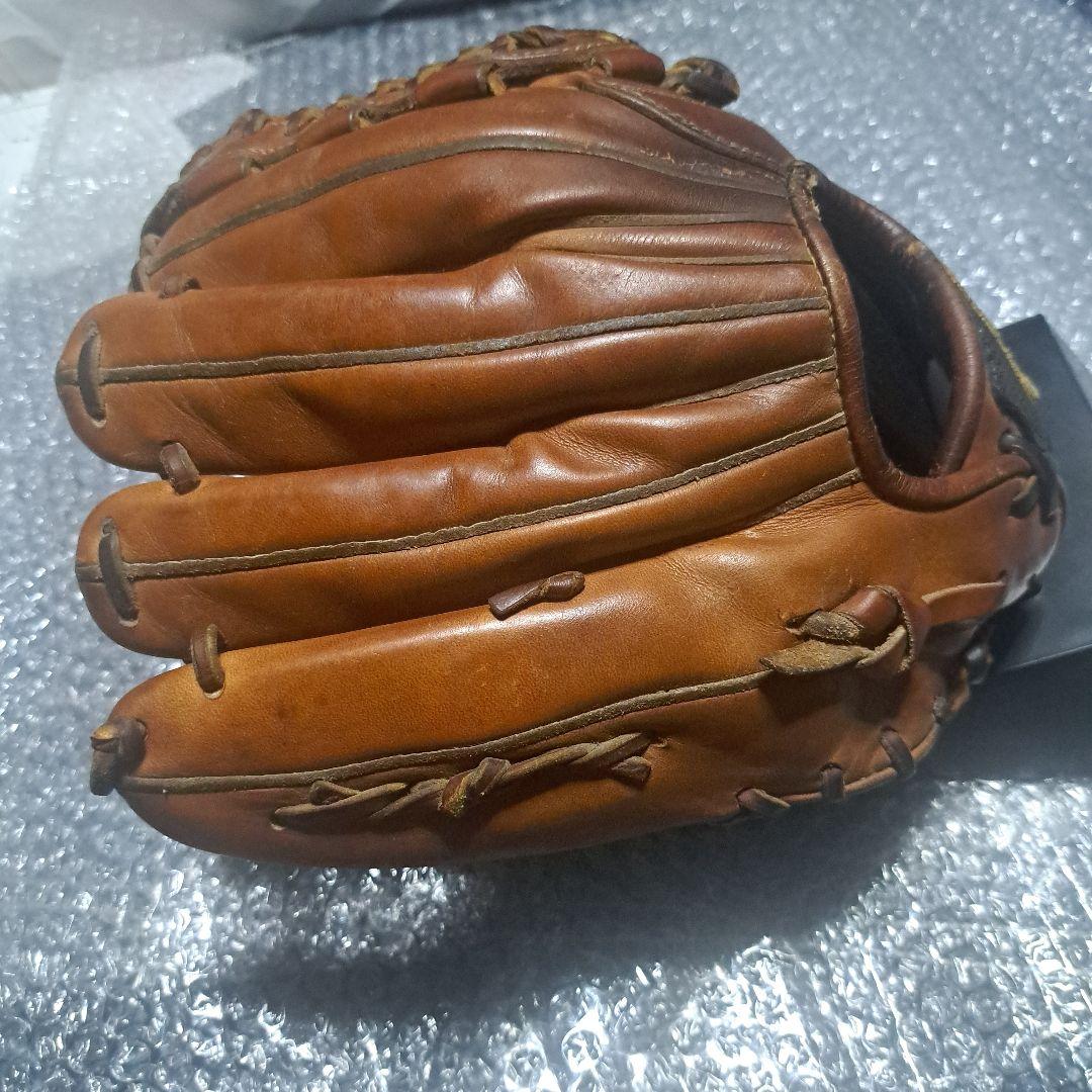 ドナイヤ　野球グローブ　収納袋つき