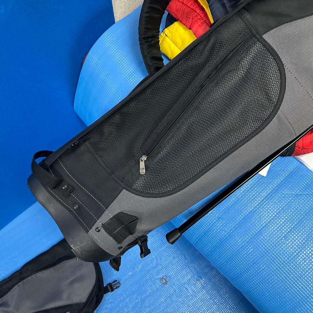 Nike ボストンバッグ 付きスタンドタイプ！
