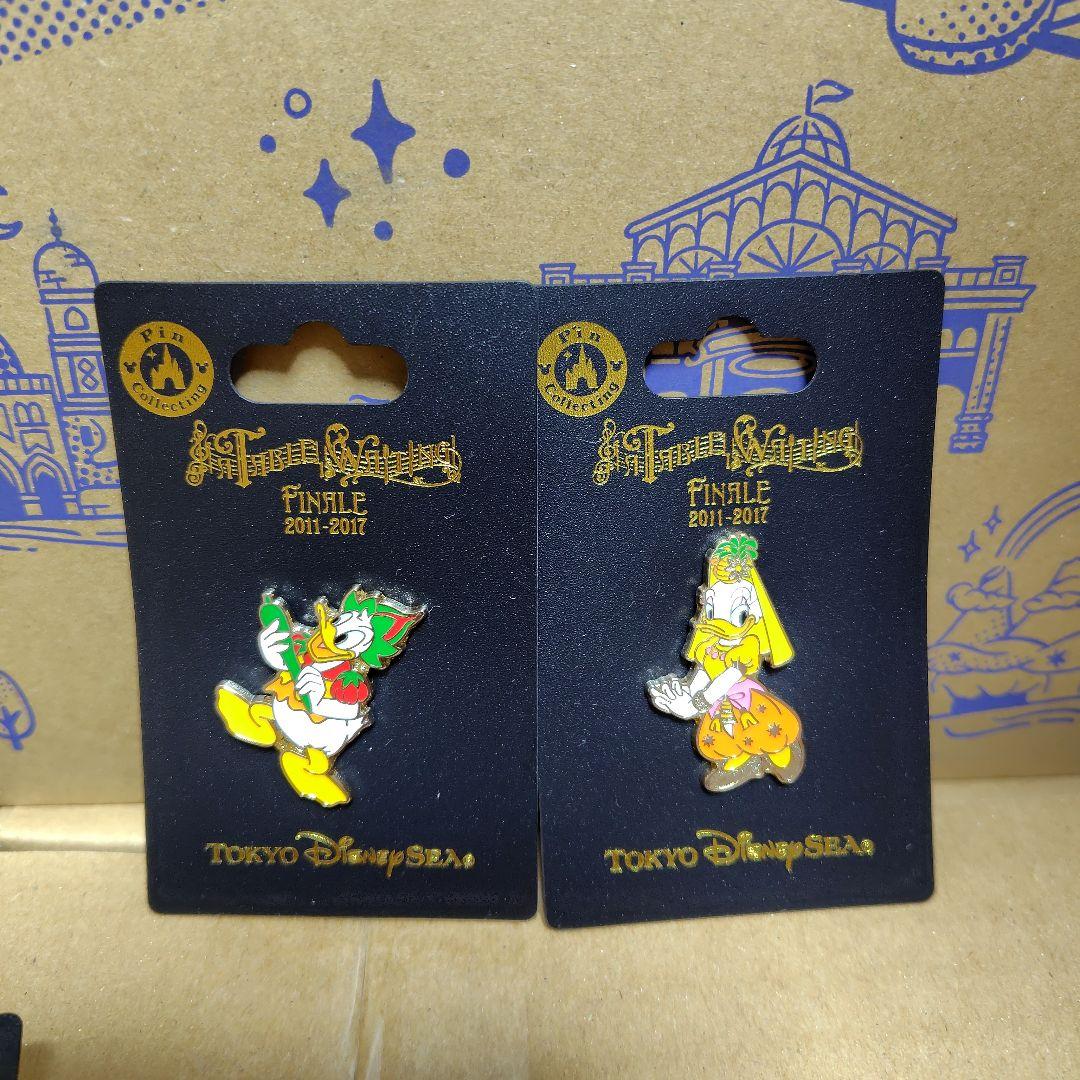 ディズニー ピンバッジ テーブルイズウェイティング