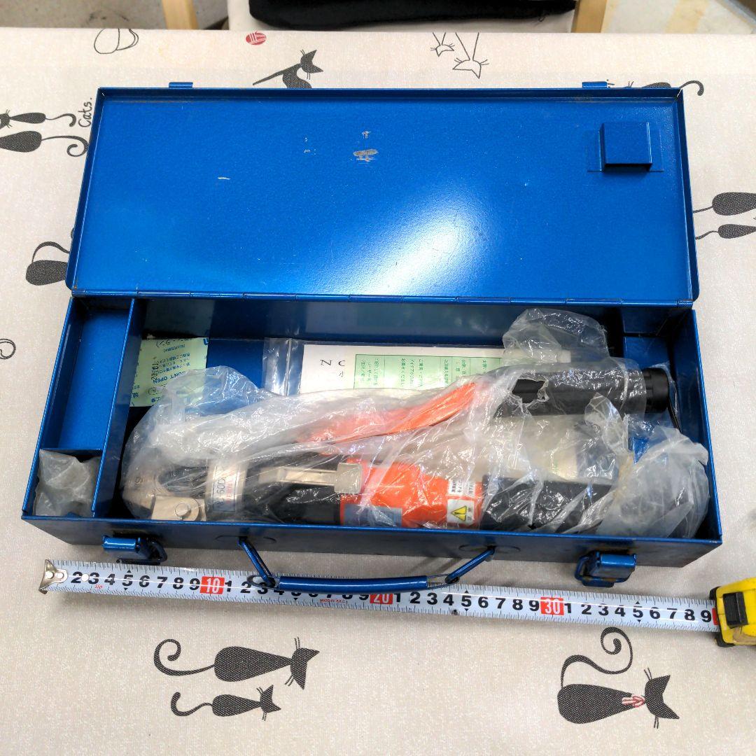 小型油圧端子圧着機　西田製作所