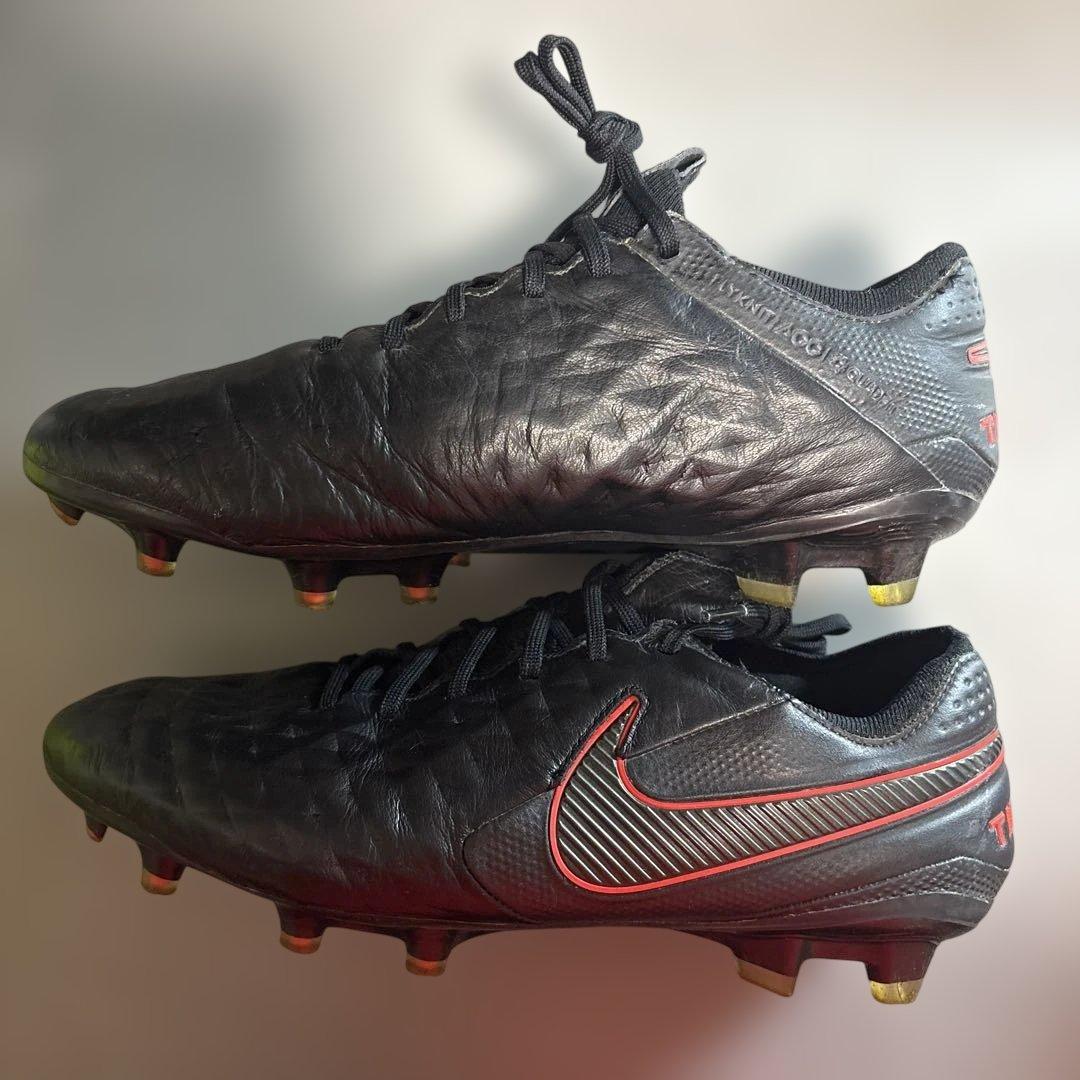 ナイキ サッカー スパイク ティエンポ8レジェンド