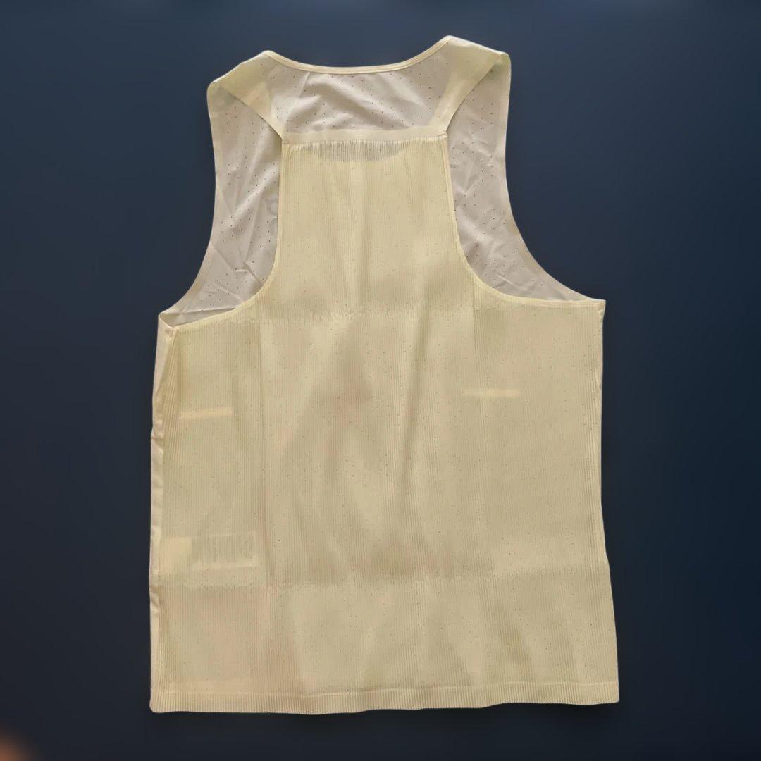 on Race Singlet M イエロー 未使用