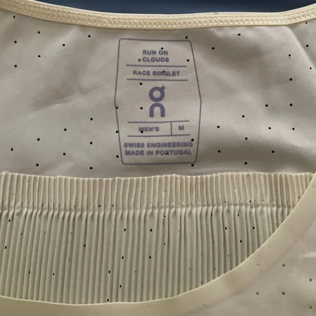 on Race Singlet M イエロー 未使用