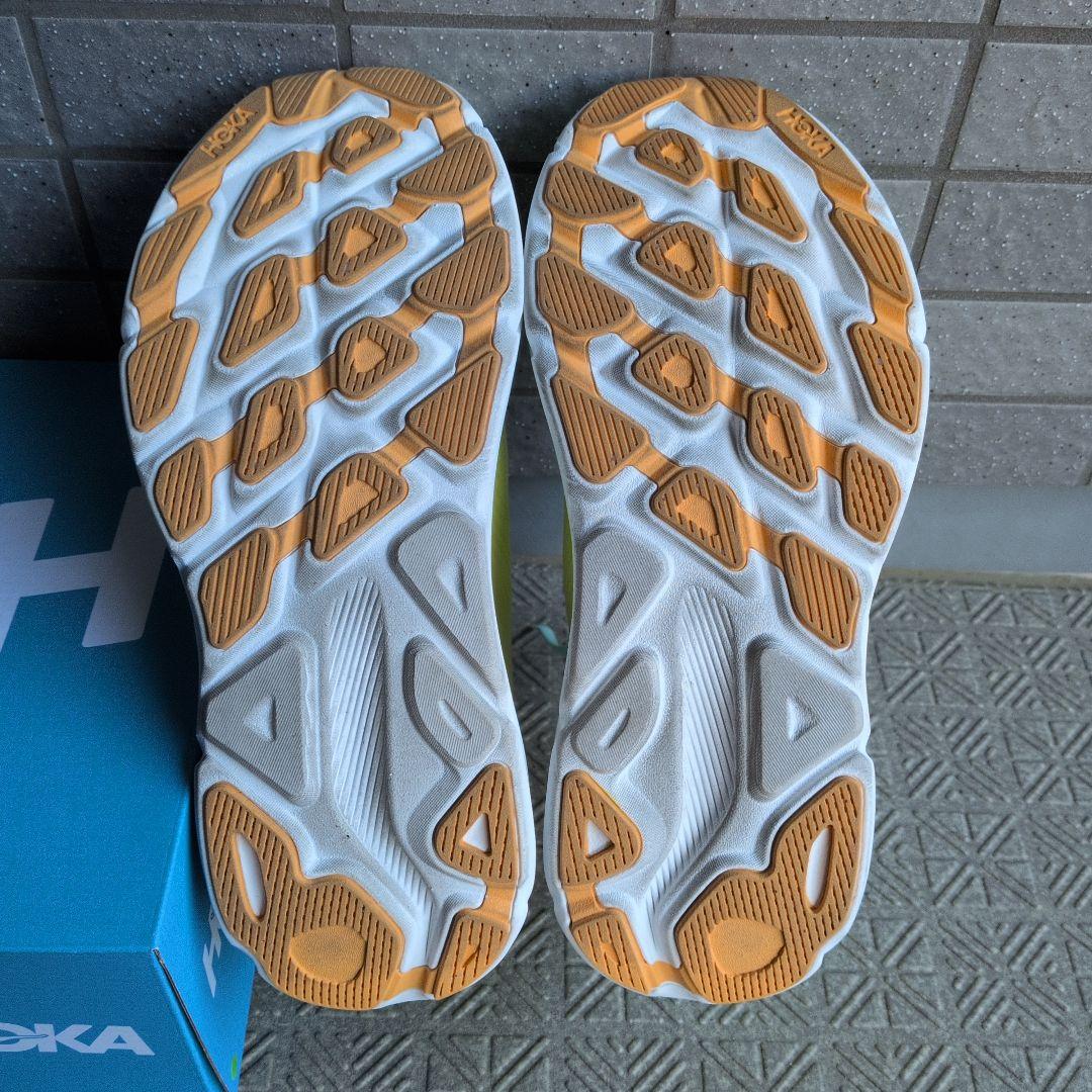 HOKA(ホカオネオネ) クリフトン9 26.0cm イエロー