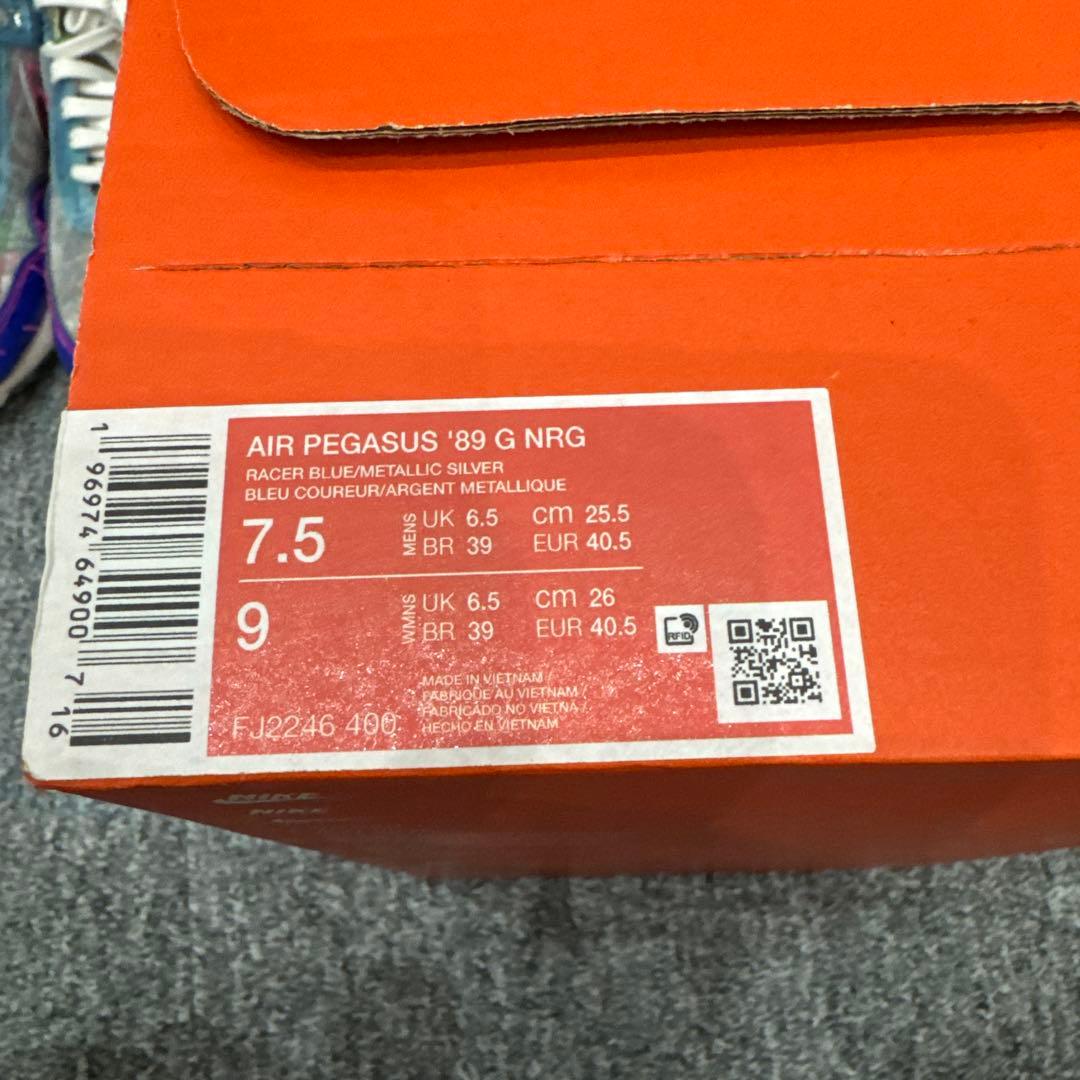 Nike Air Max フラワーパターンシューズ