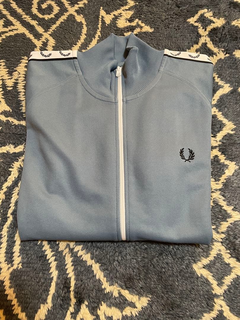 フレッドペリー　トラックジャケット　水色　青　超美品