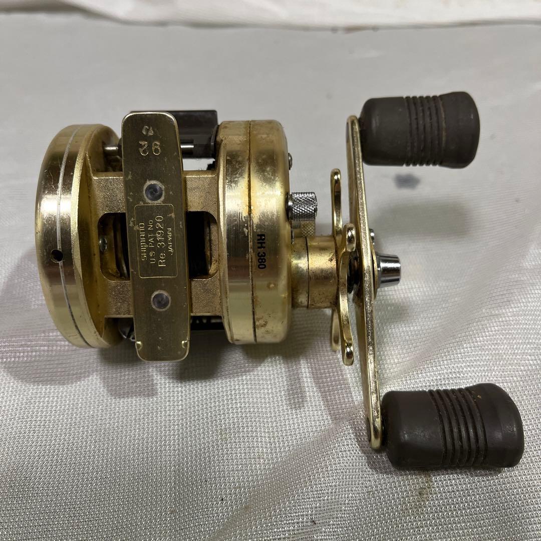 シマノ CALCUTTA 200XT リール　あずき君