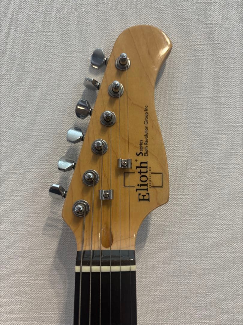 Elioth レッド エレキギター ギターケース付