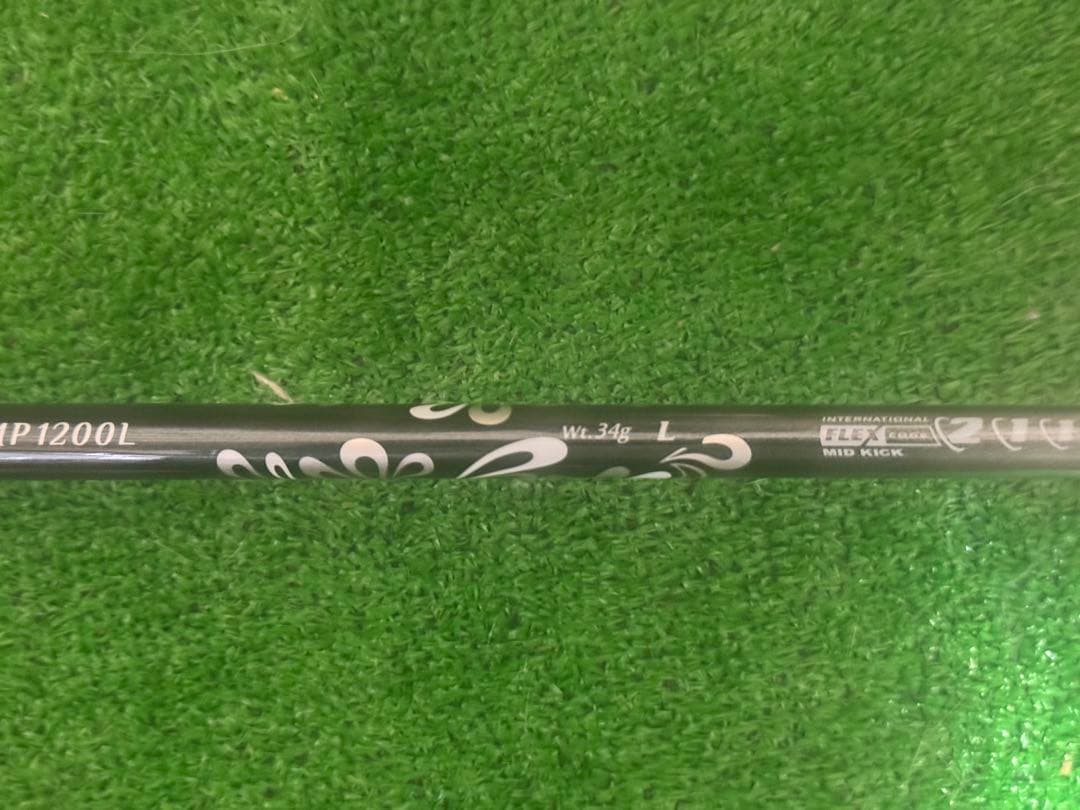 希少！限定 ホワイトモデル ゼクシオ 12 レディース 9W XXIO レディス