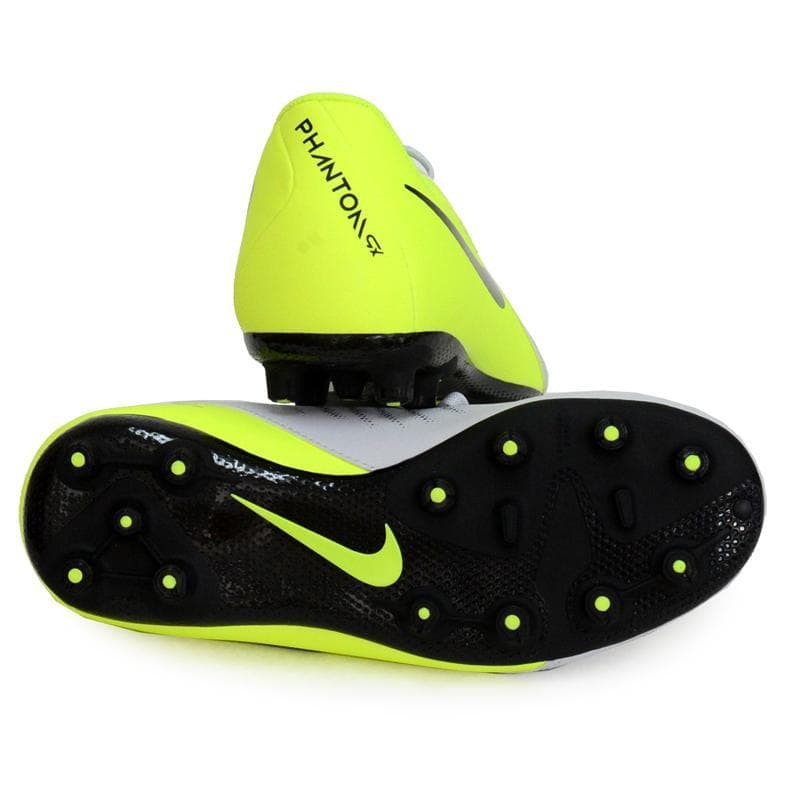 ナイキNIKEジュニアサッカースパイクファントム GX II アカデミー HG