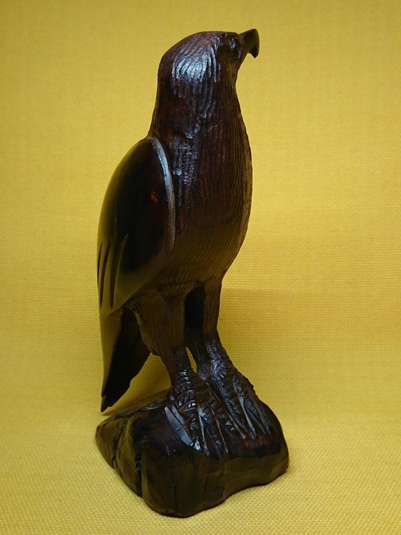 タカ　鷲　鷹　木彫　オブジェ　置物　インテリア　工芸品　美術品　A1041