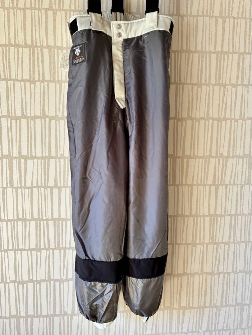 【値下げ】⛷️デサント⚫︎上下セット⚫︎オフホワイト⚫︎メンズXL