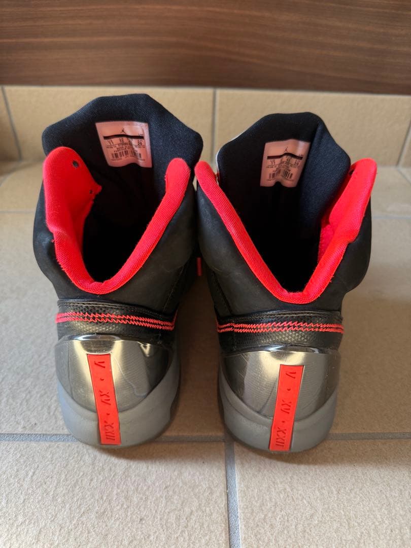 ハイカットNIKE JORDAN スニーカー 679680-020