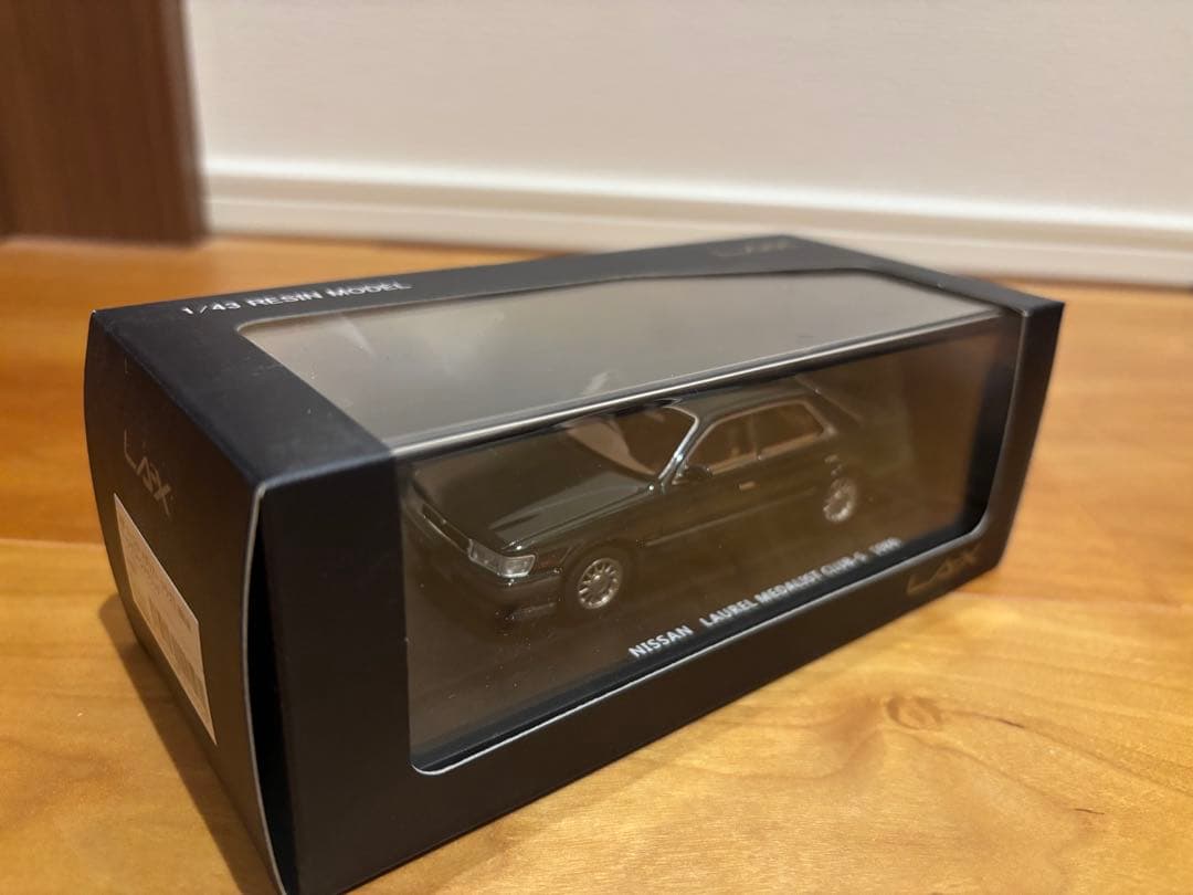 1:43 Nissan Laurel Medalist Club S ローレル