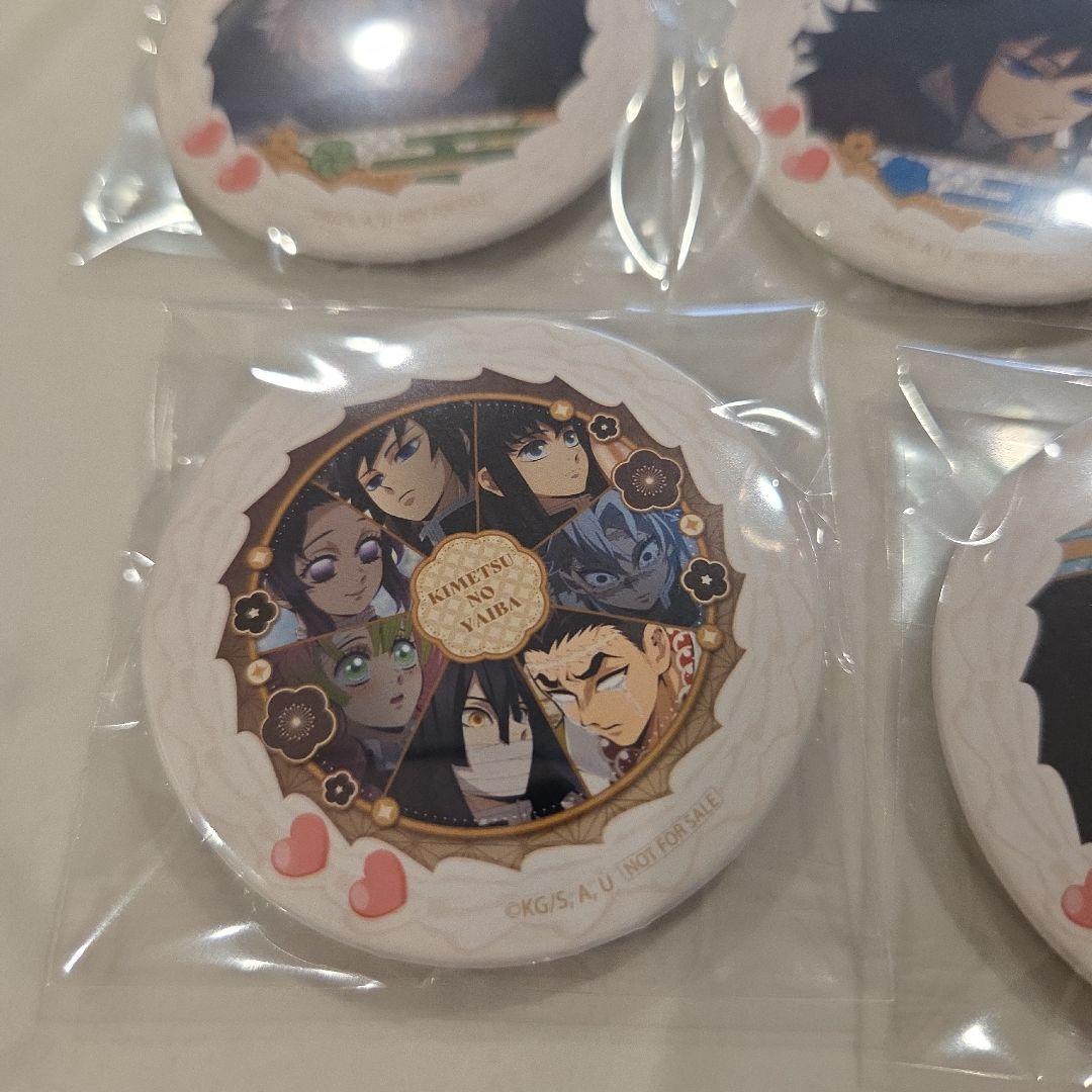 週末限定★鬼滅の刃★プリロール缶バッジ　4点セット