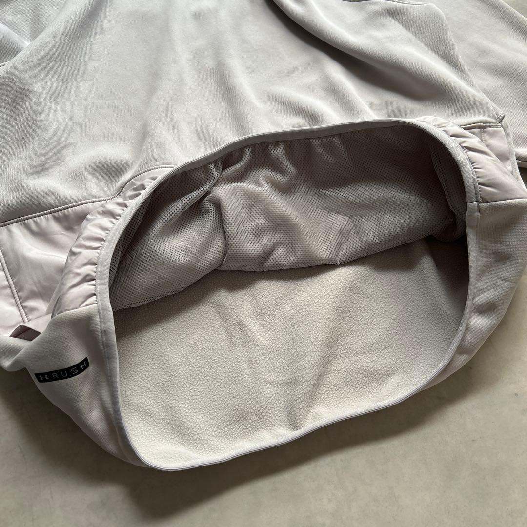 UNDER ARMOUR RUSH セットアップ