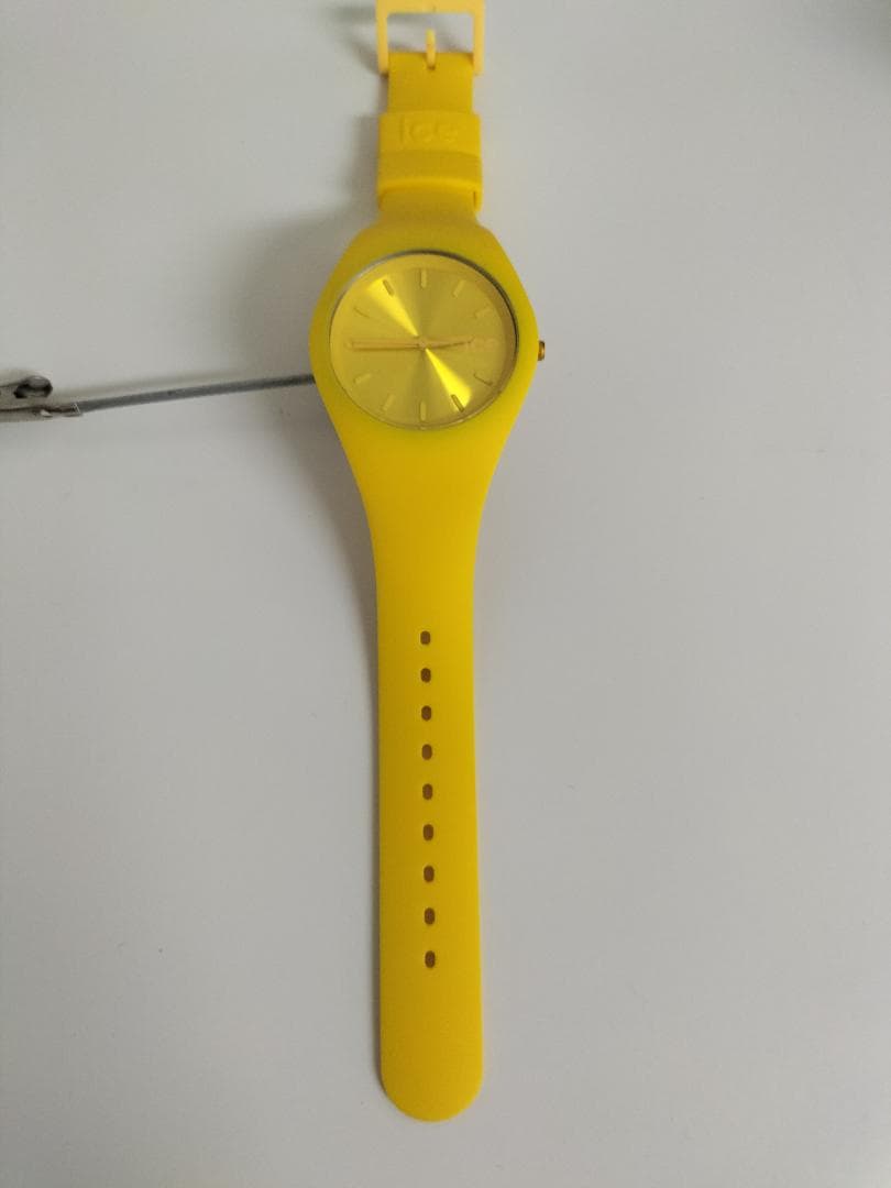 直筆サイン入りBOX付き　ガールズケイリン×ice watch 小林莉子選手