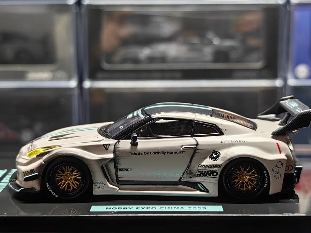 イノモデル 1/64 日産 GT-R R35 ワイドボディ HEC2025