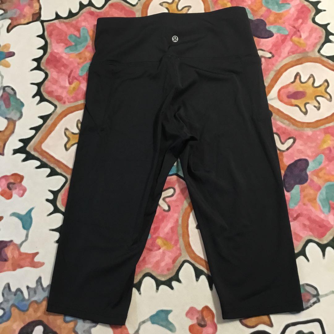 LULULEMON サイズ6ブラックハイウエストヨガパンツ