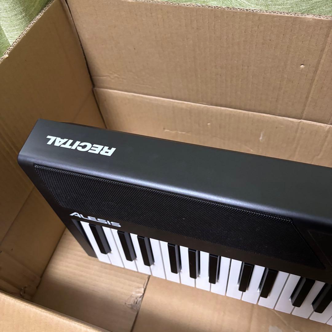 ouka　Alesis Recital 88鍵盤　電子ピアノ アレシス
