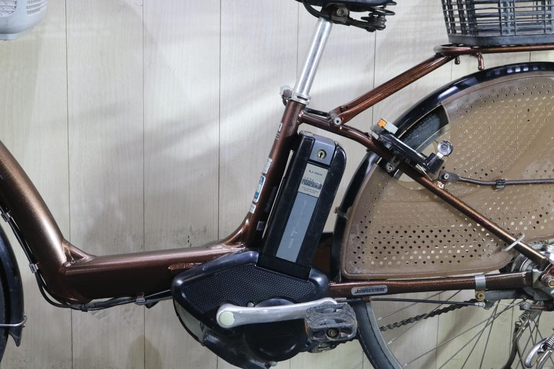 ブリヂストン アンジェリーノアシスタ A26L81 22-26型6AH 茶色