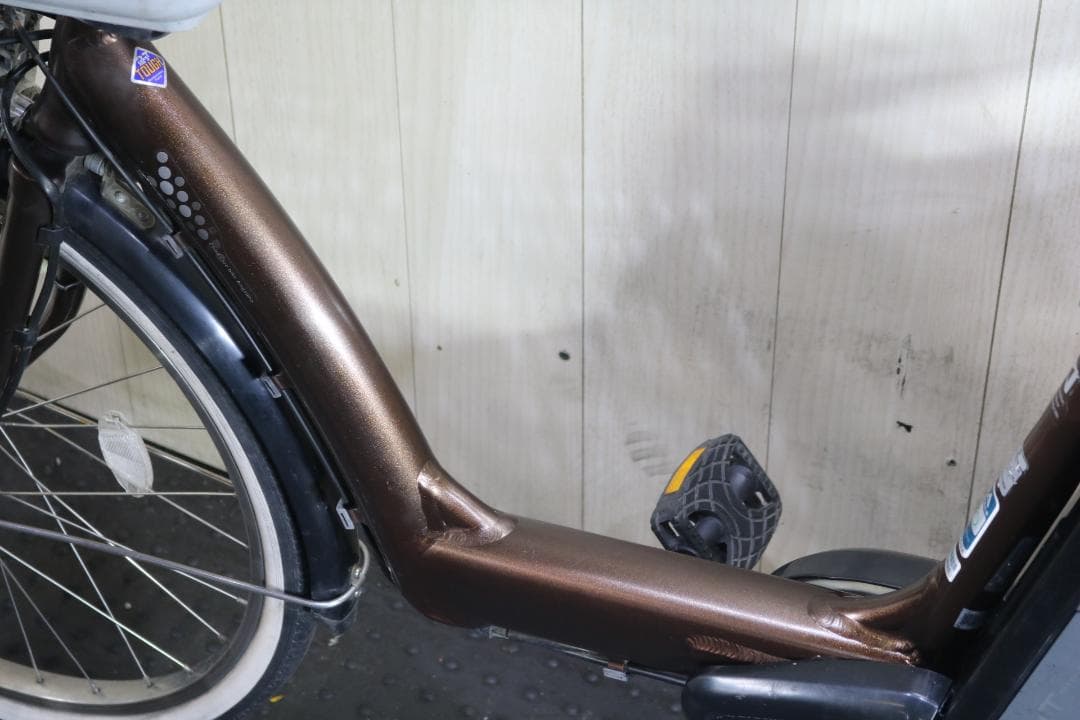 ブリヂストン アンジェリーノアシスタ A26L81 22-26型6AH 茶色