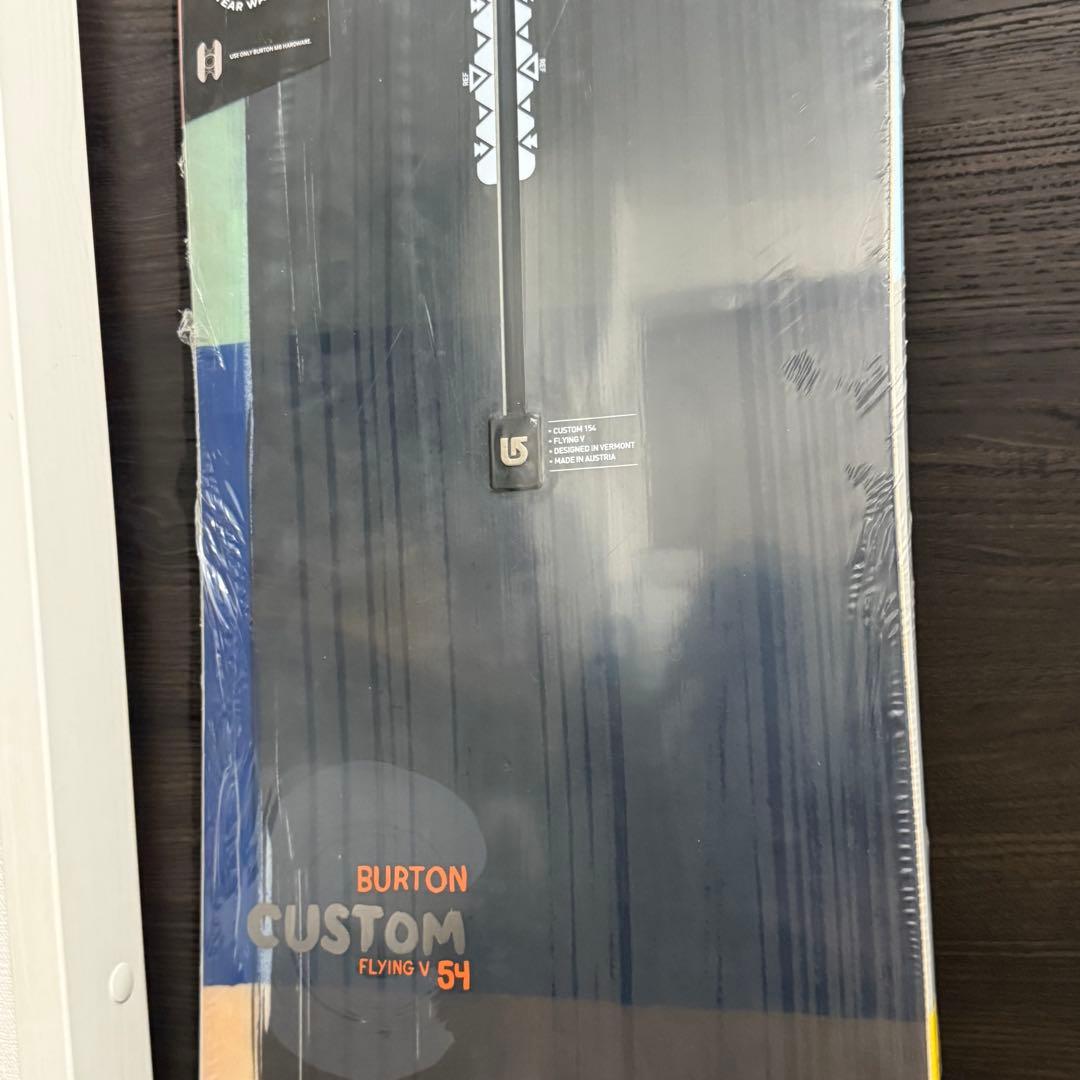 Burton バートン　CUSTOM カスタム FLYING V 154cm
