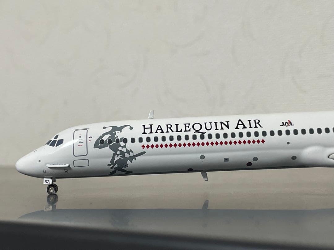 ハーレクインエア 旅客機MD-81