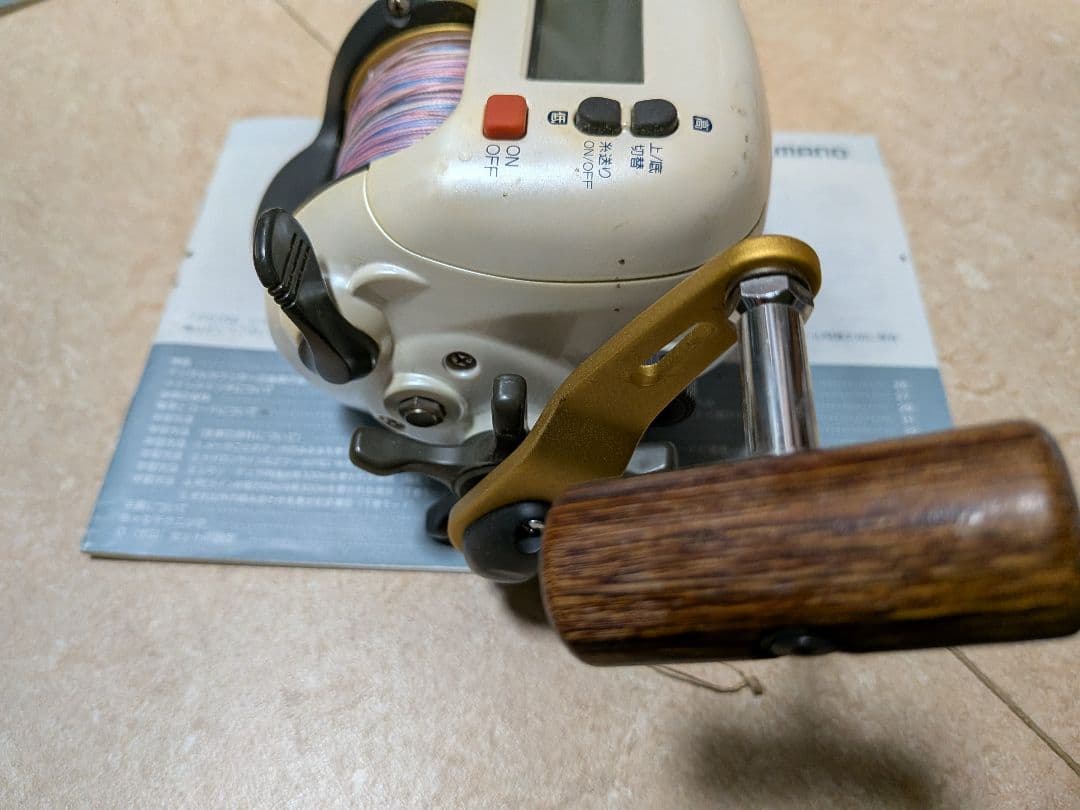 SHIMANO 電動丸 3000R リール ジャンク 通電未確認 コネクタ腐食