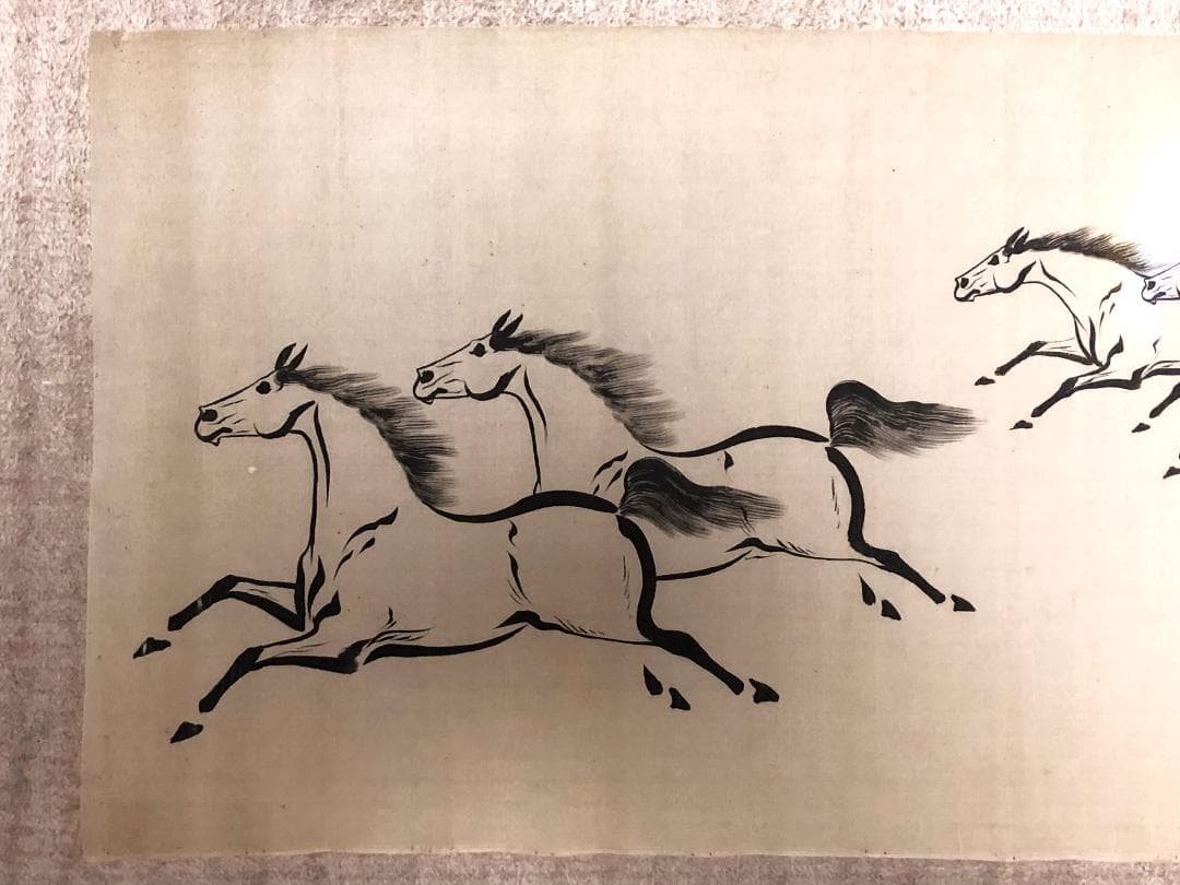 【 絵馬師・東仁雲 】　絹本墨絵　連馬　戦前作品